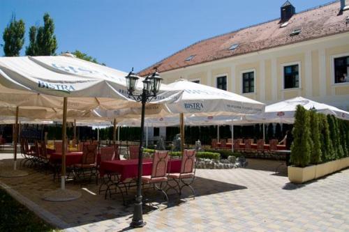 Hotel Castle Gjalski 扎布 外观 照片