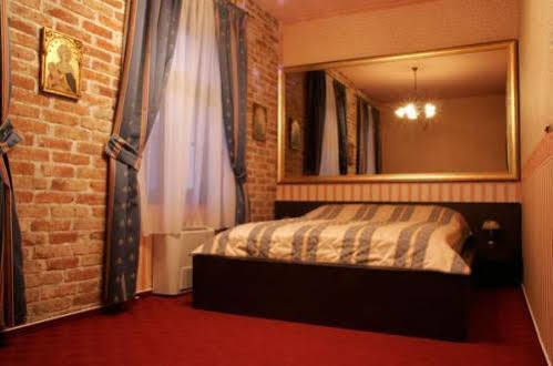 Hotel Castle Gjalski 扎布 外观 照片