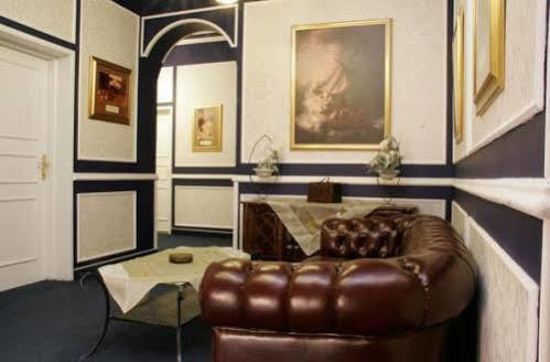 Hotel Castle Gjalski 扎布 外观 照片